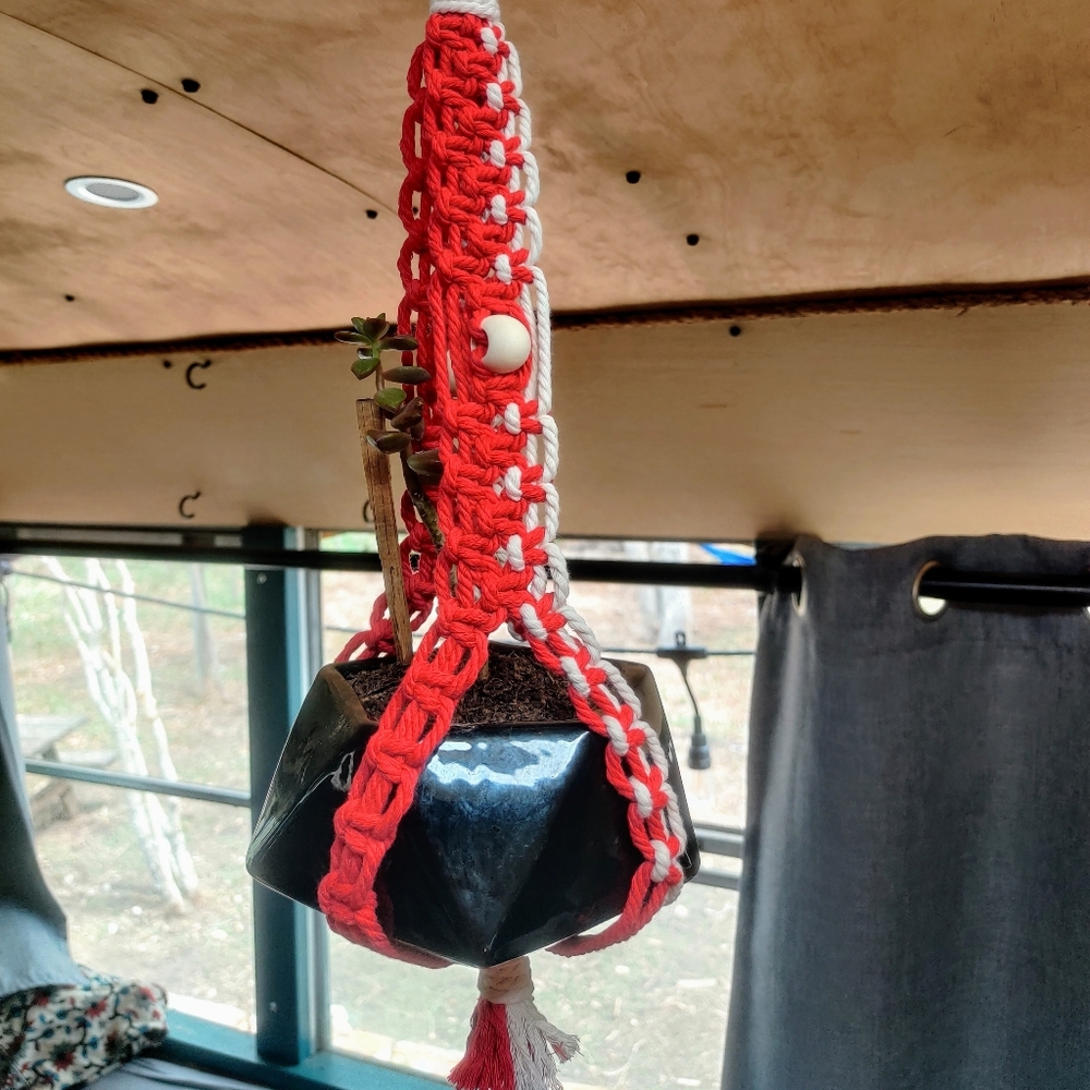 Macrame Hanger - Picture 4 of 5
